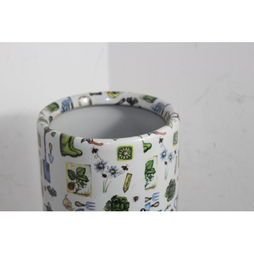 381 - CHINA UMBRELLA STAND
44cm