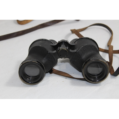 841 - PAIR OF  WW2 MILITARY BINOCULARS  1943