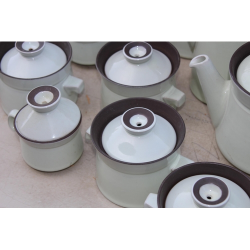 385 - LARGE QUANTITY OF DENBY DINNER SERVICE