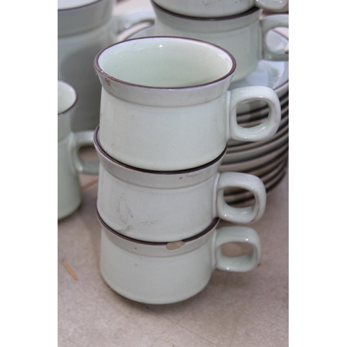 385 - LARGE QUANTITY OF DENBY DINNER SERVICE