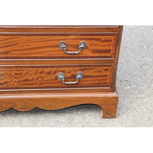 4 - VINTAGE REPRODUCTION CHEST OF DRAWERS 
76 X 41 X 74CM