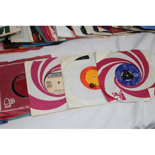 649 - LARGE QUANTITY OF 7INCH SINGLES