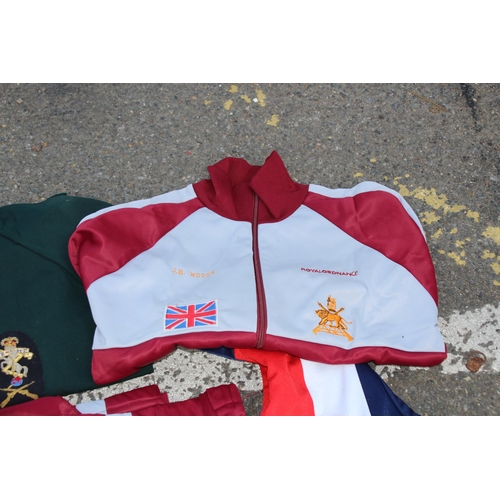 650 - QUANTITY OF VINTAGE SPORTING CLOTHING