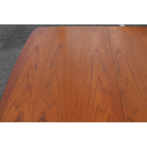 74 - G PLAN DROP LEAF DINING TABLE
136 X 91 X 72CM