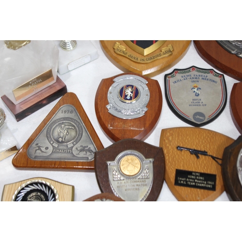 848 - QUANTITY OF RIFLE PLAQUES