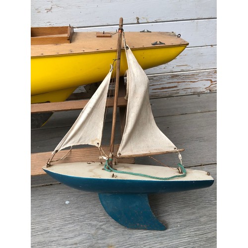 713 - HANDMADE MODEL BOATS
160 X 20 X 90CM