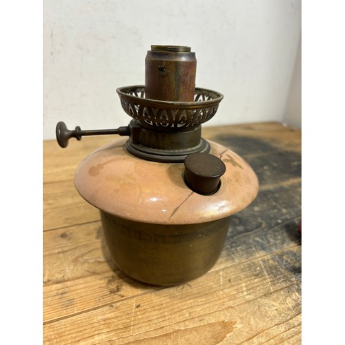 253 - VINTAGE VERITAS OIL LAMP
48CM