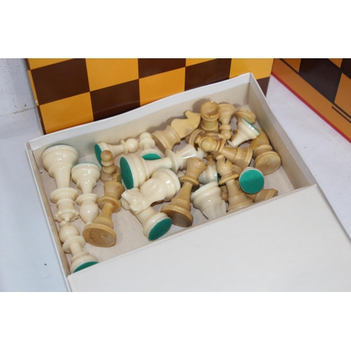 588 - QUANTITY OF CHESS SET AND DRAUGHTS