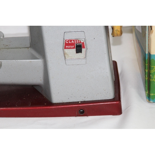 601 - CHILDS VULCAN SEWING MACHINE