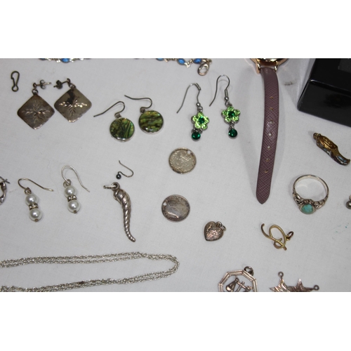 423 - BOX OF COSTUME JEWELLERY INCLUDING SILVER