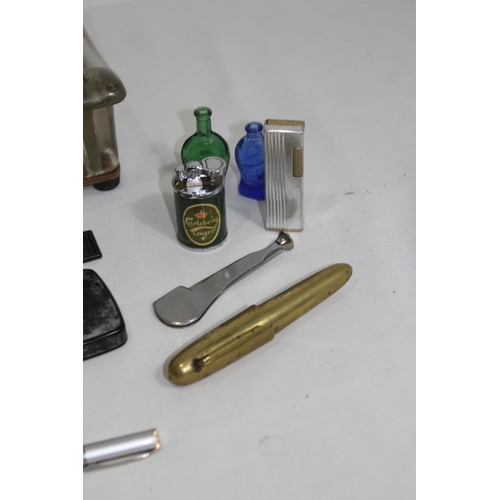 431 - QUANTITY OF VINTAGE SMOKING ITEMS