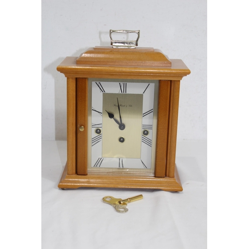 432 - GOOD FRANZ HEMLE CLOCK
22 X 29CM