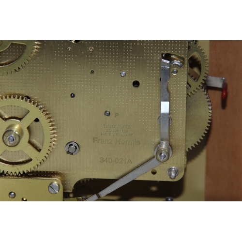 432 - GOOD FRANZ HEMLE CLOCK
22 X 29CM