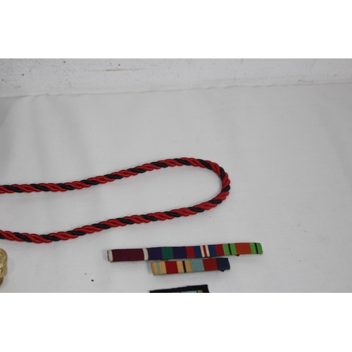 761 - QUANTITY OF MILITARY ITEMS INCLUDING CITATION, BADGES, BUTTONS ETC