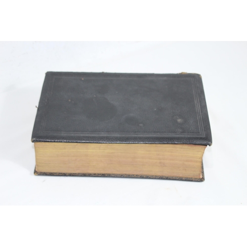 440 - ANTIQUE BIBLE
27 X 18CM