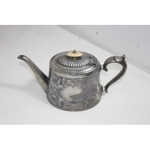 443 - GOOD BOX OF ASSORTED METALWARE INCLUDING BRONZE