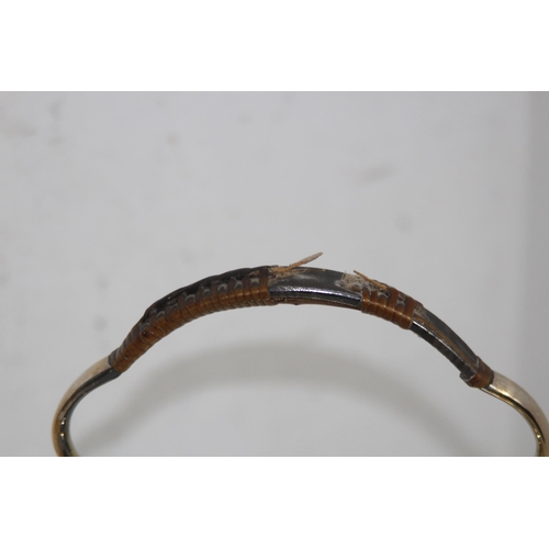 449 - ANTIQUE KETTLE ON STAND
30CM