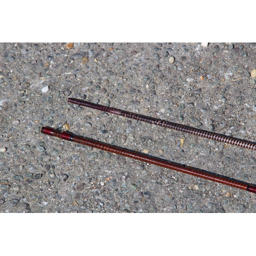 457 - PENN GOLD MEDAL 8FT GRAPHITE 2 PIECE FLY ROD 7 LINE