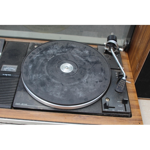 728 - FERGUSON MUSIC CENTRE AND SPEAKERS