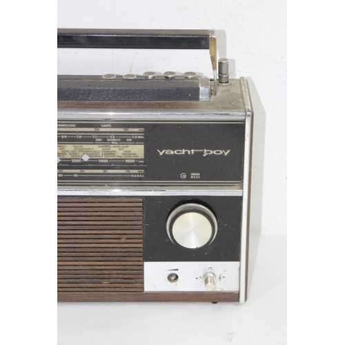 729 - GRUNDIG YACHT-BOY RADIO