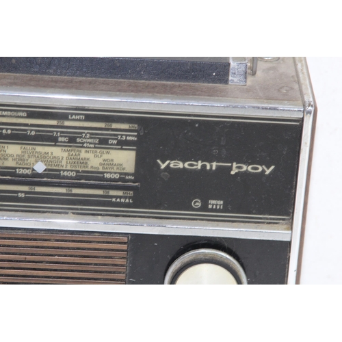 729 - GRUNDIG YACHT-BOY RADIO