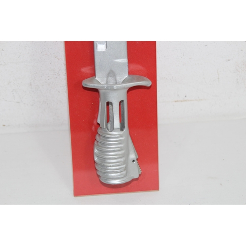 777 - SA80 BAYONET PRESENTATION AWARD
39CM