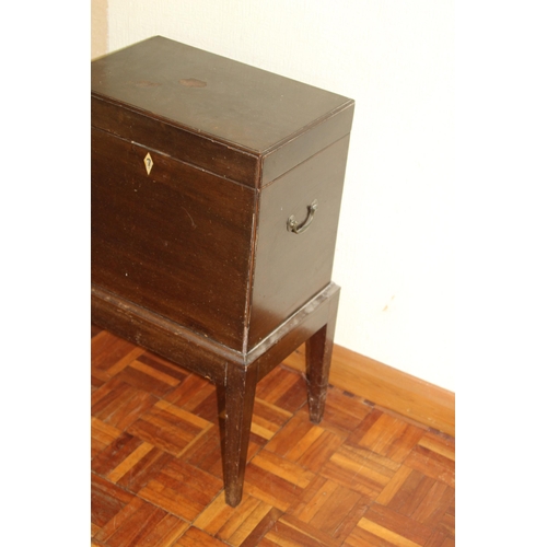 37 - ANTIQUE WINE BOX 
43 X 29 X 70CM