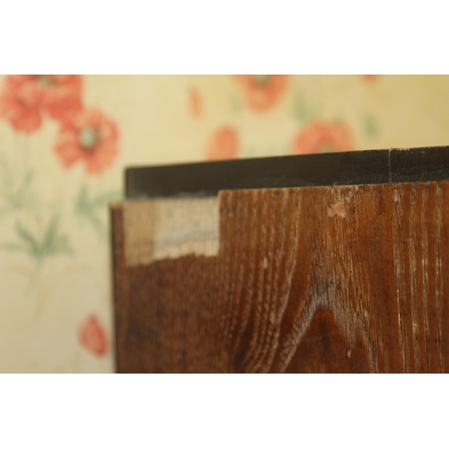459 - ANTIQUE EASTERN MARQUETRY DESK TIDY
80 X 30 X 28CM