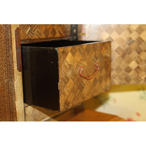 459 - ANTIQUE EASTERN MARQUETRY DESK TIDY
80 X 30 X 28CM
