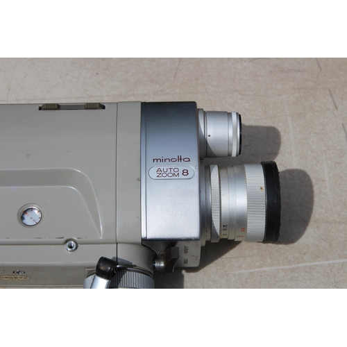 731 - LARGE QUANTITY OF VINTAGE CINE EQUIPMENT