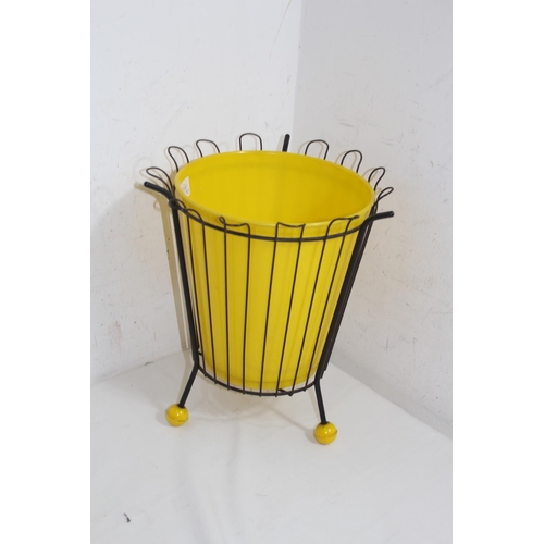 434 - 2 X RETRO SPUTNIK COAT HOOK AND WASTE BIN
31 X 26CM