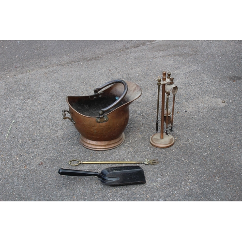 460 - COPPER COAL BUCKET AND CONTENTS