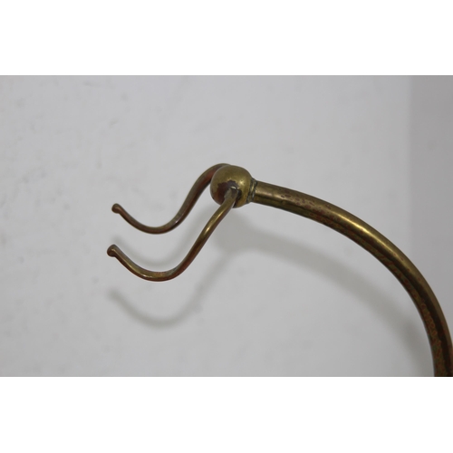 461 - VINTAGE COPPER KETTLE ON BURNER
34CM