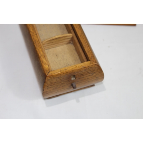 464 - QUANTITY OF INTERESTING WOODEN BOXES
30 X 22 X 8CM