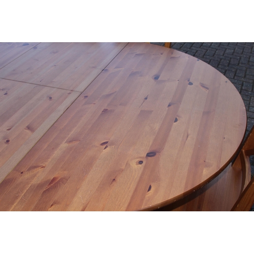2 - PINE BUTTERFLY EXTENDING TABLE AND 6 CHAIRS 
170 X 125 X 75CM 125 CLOSED