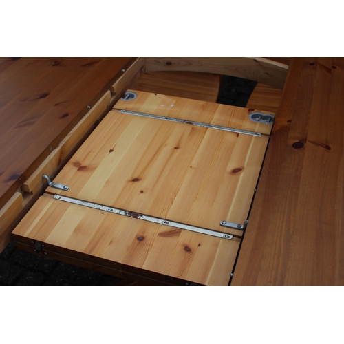 2 - PINE BUTTERFLY EXTENDING TABLE AND 6 CHAIRS 
170 X 125 X 75CM 125 CLOSED
