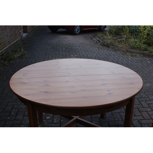 2 - PINE BUTTERFLY EXTENDING TABLE AND 6 CHAIRS 
170 X 125 X 75CM 125 CLOSED