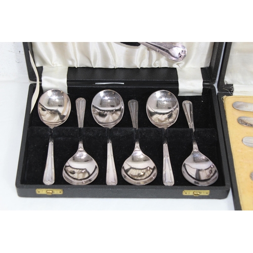 479 - QUANTITY OF CASED CUTLERY