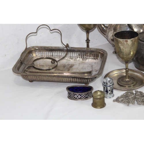 480 - QUANTITY OF GOOD PLATED ITEMS