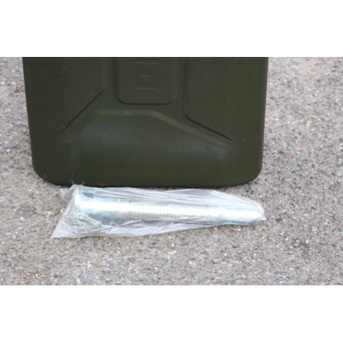 759 - JERRY CAN WITH NOZZLE
47CM