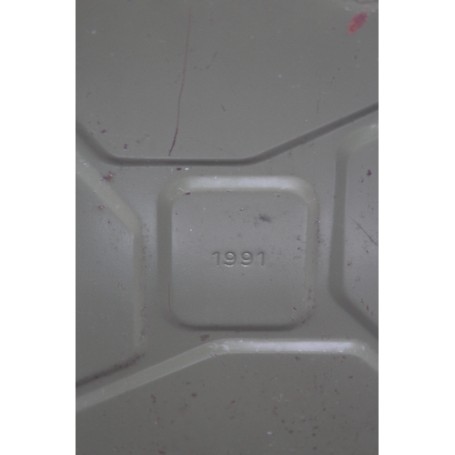 759 - JERRY CAN WITH NOZZLE
47CM