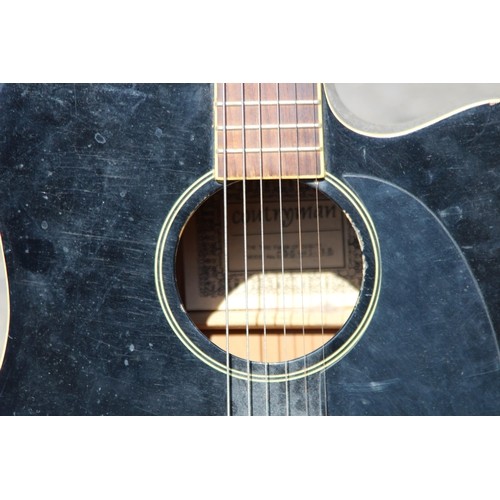 734 - GREMLIN STARSON AND COUNTRYMAN GUITARS