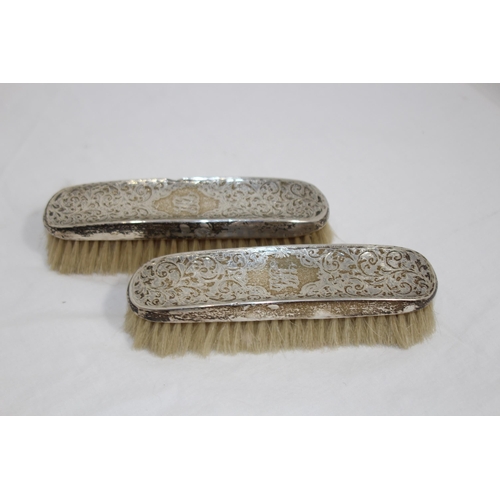 1023 - 7 PIECE SILVER VANITY SET - CHESTER 1910 - J AND R GRIFFIN