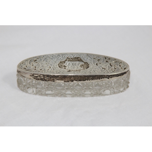 1023 - 7 PIECE SILVER VANITY SET - CHESTER 1910 - J AND R GRIFFIN
