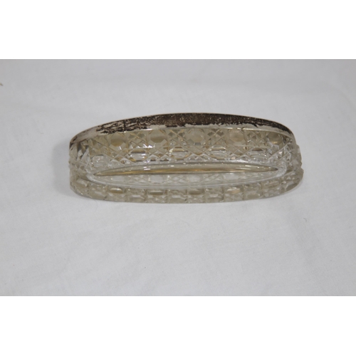 1023 - 7 PIECE SILVER VANITY SET - CHESTER 1910 - J AND R GRIFFIN