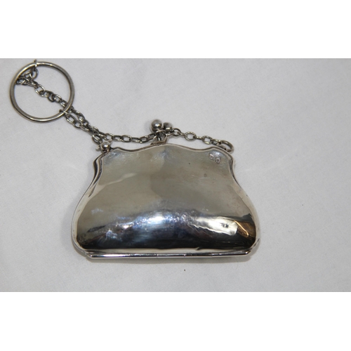 1033 - SILVER PURSE - BIRMINGHAM 1912 - DAVIS MOSS AND CO