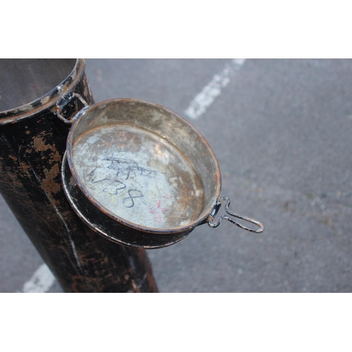 745 - POST WAR 1952 BRITISH MAP CONTAINER - C/W ALDERSHOT MAPS
107CM