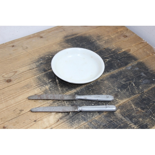 746 - WW2 DATED GERMAN BOWL AND 2 KNIVES