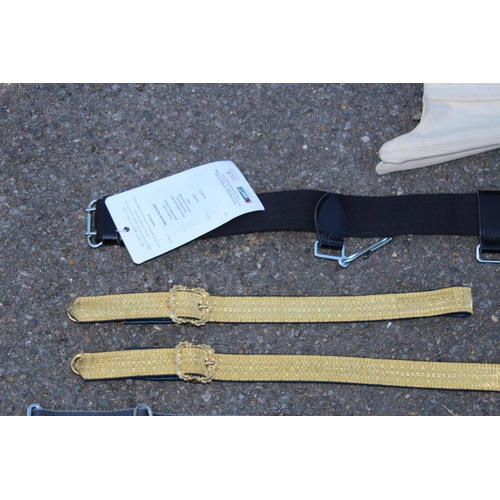 749 - BRISTISH POST WAR MILITARY BELT ACCOUTREMENTS