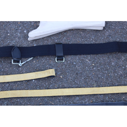 749 - BRISTISH POST WAR MILITARY BELT ACCOUTREMENTS